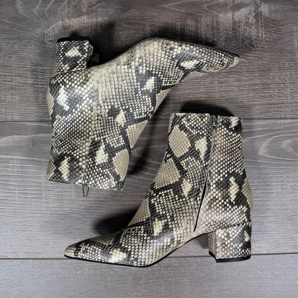 NEW Dolce Vita Chunky Heel Snake Print Ankle Boots - Picture 1 of 10